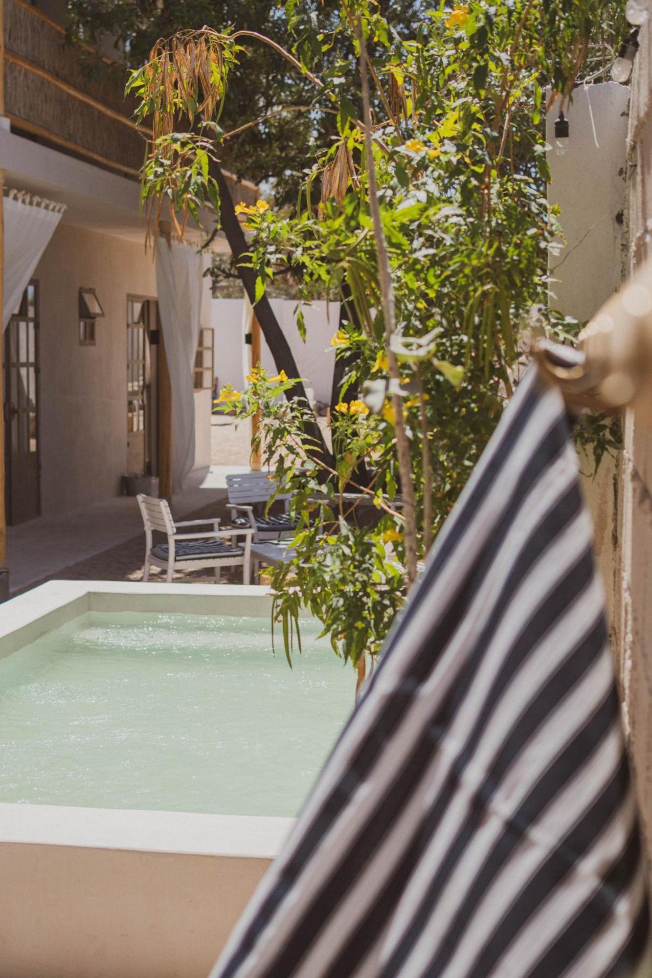 The Mantarraya Outpost Bed and Breakfast La Paz Buitenkant foto